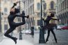 Urban Swan: Spitzen en straatstenen